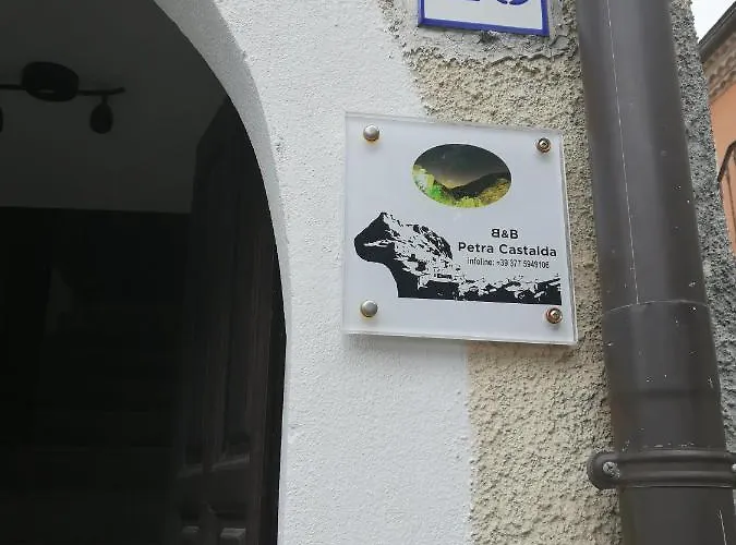 Petra Castalda 3* Sasso di Castalda
