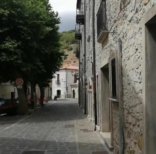 Bed & Breakfast Petra Castalda